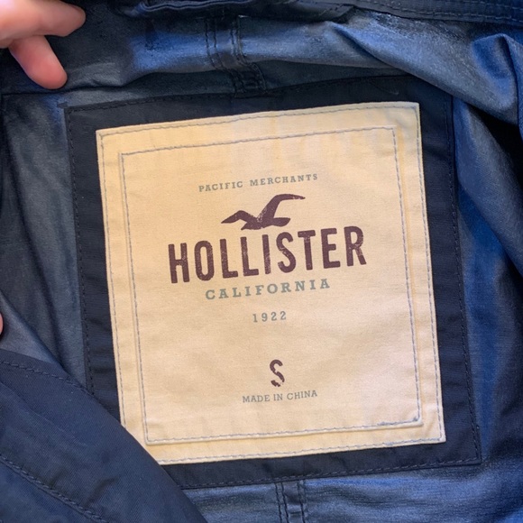 Navy Hollister Light Jacket - Picture 4 of 4